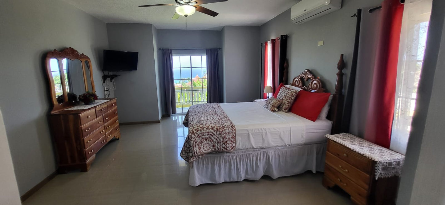 1 BEDROOM / WITH COMPLIMENTARY BREAKFAST